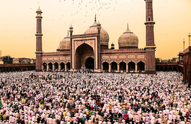 Understanding the Five Pillars of Islam: Shahada