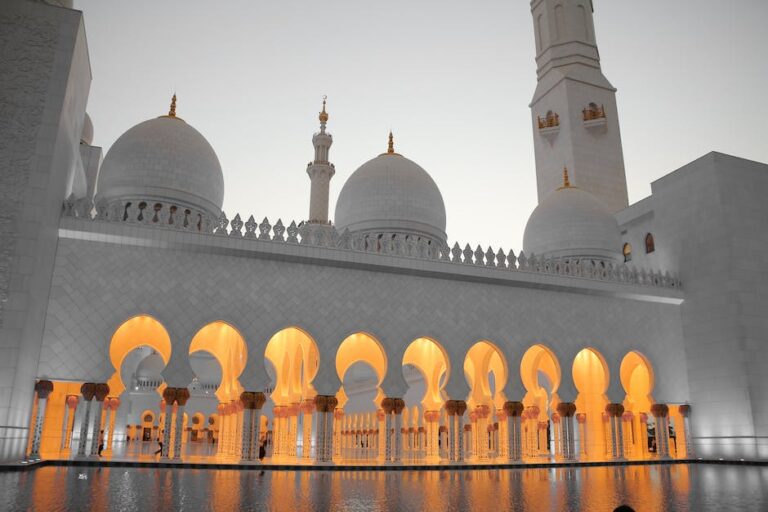 Understanding the Five Pillars of Islam: Hajj